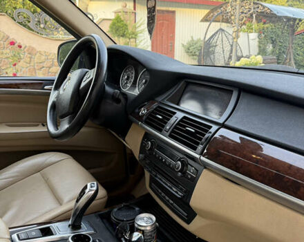 БМВ Х5, об'ємом двигуна 3 л та пробігом 185 тис. км за 17000 $, фото 10 на Automoto.ua