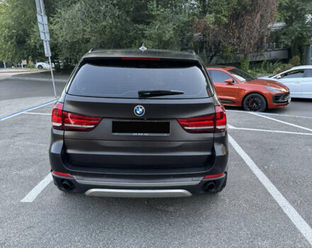 БМВ Х5 2013 в Днепре (Днепропетровске) на Automoto.ua БМВ Х5, объемом двигателя 2.99 л и пробегом 219 тыс. км за 30000 $, фото 7 на Automoto.ua