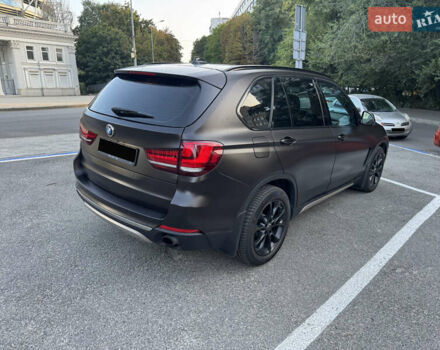 БМВ Х5 2013 в Днепре (Днепропетровске) на Automoto.ua БМВ Х5, объемом двигателя 2.99 л и пробегом 219 тыс. км за 30000 $, фото 5 на Automoto.ua