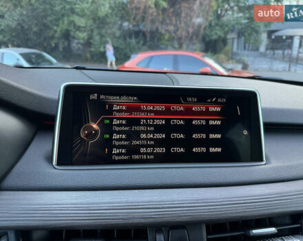 БМВ Х5 2013 в Днепре (Днепропетровске) на Automoto.ua БМВ Х5, объемом двигателя 2.99 л и пробегом 219 тыс. км за 30000 $, фото 21 на Automoto.ua