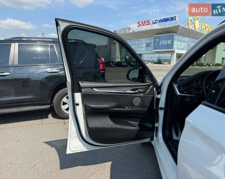 БМВ Х5, объемом двигателя 2.99 л и пробегом 288 тыс. км за 26666 $, фото 29 на Automoto.ua