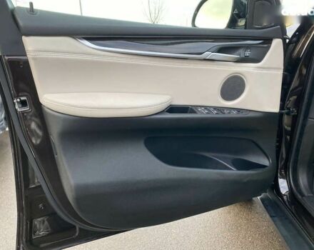 БМВ Х5, объемом двигателя 4.4 л и пробегом 70 тыс. км за 25000 $, фото 18 на Automoto.ua