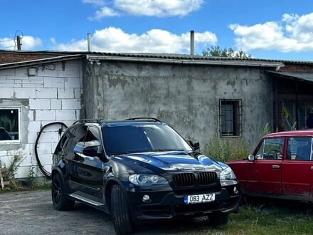 БМВ Х5, объемом двигателя 4.8 л и пробегом 358 тыс. км за 10000 $, фото 1 на Automoto.ua