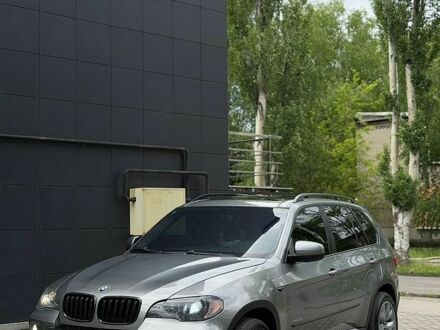 БМВ Х5, объемом двигателя 3 л и пробегом 325 тыс. км за 10500 $, фото 1 на Automoto.ua
