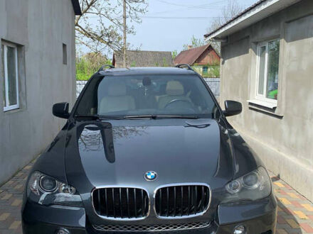 БМВ Х5, об'ємом двигуна 3 л та пробігом 300 тис. км за 16000 $, фото 1 на Automoto.ua