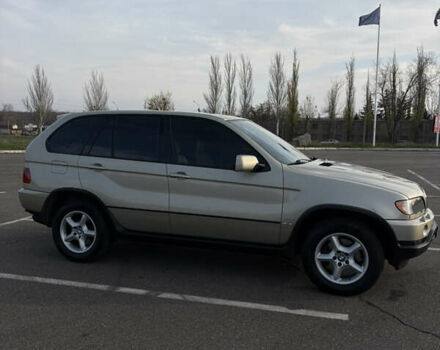 Желтый БМВ Х5, объемом двигателя 3 л и пробегом 380 тыс. км за 8999 $, фото 7 на Automoto.ua