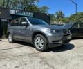 Серый БМВ Х5, объемом двигателя 3 л и пробегом 301 тыс. км за 13300 $, фото 1 на Automoto.ua