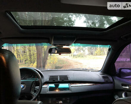 Серый БМВ Х5, объемом двигателя 4.4 л и пробегом 200 тыс. км за 9999 $, фото 3 на Automoto.ua