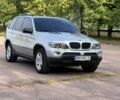 Серый БМВ Х5, объемом двигателя 3 л и пробегом 300 тыс. км за 8505 $, фото 4 на Automoto.ua