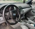 Сірий БМВ Х5, об'ємом двигуна 3 л та пробігом 400 тис. км за 10000 $, фото 6 на Automoto.ua