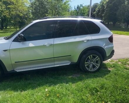 Сірий БМВ Х5, об'ємом двигуна 3 л та пробігом 209 тис. км за 10800 $, фото 2 на Automoto.ua