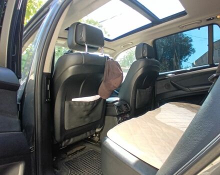 Серый БМВ Х5, объемом двигателя 3 л и пробегом 270 тыс. км за 15500 $, фото 14 на Automoto.ua