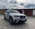 Серый БМВ Х5, объемом двигателя 3 л и пробегом 240 тыс. км за 11999 $, фото 1 на Automoto.ua