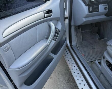 Серый БМВ Х5, объемом двигателя 4.4 л и пробегом 250 тыс. км за 7700 $, фото 14 на Automoto.ua