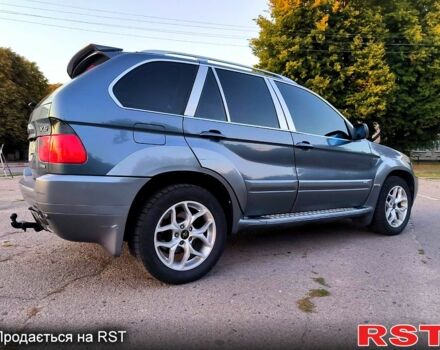 Серый БМВ Х5, объемом двигателя 4.4 л и пробегом 234 тыс. км за 7200 $, фото 4 на Automoto.ua