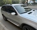 Серый БМВ Х5, объемом двигателя 4.4 л и пробегом 250 тыс. км за 8000 $, фото 6 на Automoto.ua