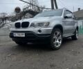 Сірий БМВ Х5, об'ємом двигуна 4.4 л та пробігом 300 тис. км за 7800 $, фото 1 на Automoto.ua