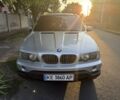 Серый БМВ Х5, объемом двигателя 4.4 л и пробегом 250 тыс. км за 7700 $, фото 1 на Automoto.ua