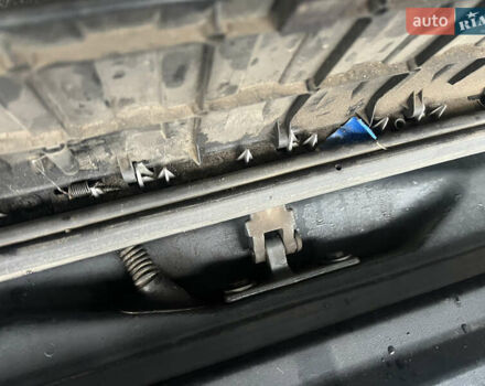 Серый БМВ Х5, объемом двигателя 4.4 л и пробегом 269 тыс. км за 6700 $, фото 15 на Automoto.ua