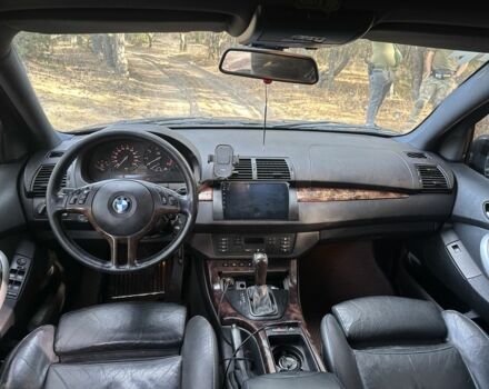 Серый БМВ Х5, объемом двигателя 2.9 л и пробегом 395 тыс. км за 9500 $, фото 4 на Automoto.ua