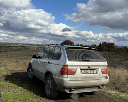 Серый БМВ Х5, объемом двигателя 3 л и пробегом 200 тыс. км за 4600 $, фото 2 на Automoto.ua