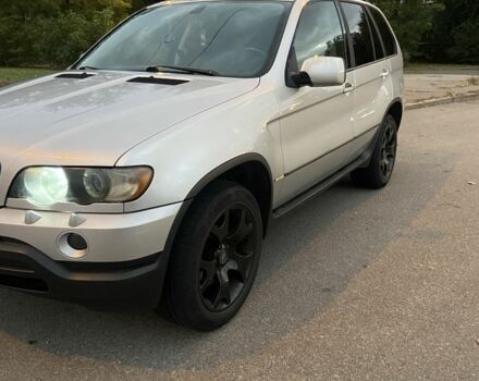 Серый БМВ Х5, объемом двигателя 3 л и пробегом 345 тыс. км за 6100 $, фото 5 на Automoto.ua