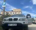 Серый БМВ Х5, объемом двигателя 3 л и пробегом 255 тыс. км за 5800 $, фото 1 на Automoto.ua