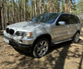 Серый БМВ Х5, объемом двигателя 2.98 л и пробегом 400 тыс. км за 7500 $, фото 1 на Automoto.ua