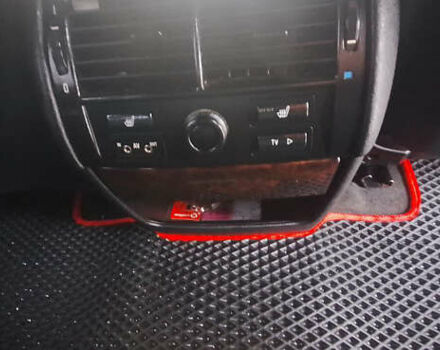 Серый БМВ Х5, объемом двигателя 4.4 л и пробегом 330 тыс. км за 8000 $, фото 12 на Automoto.ua