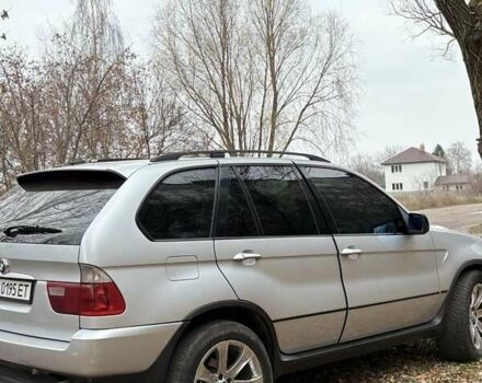 Серый БМВ Х5, объемом двигателя 4.4 л и пробегом 451 тыс. км за 6000 $, фото 2 на Automoto.ua