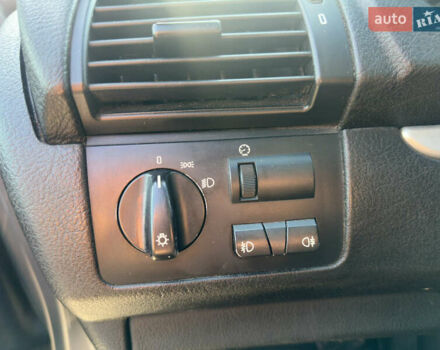 Серый БМВ Х5, объемом двигателя 2.93 л и пробегом 350 тыс. км за 6950 $, фото 14 на Automoto.ua