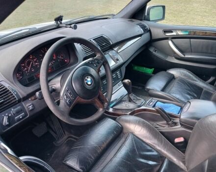 Сірий БМВ Х5, об'ємом двигуна 0 л та пробігом 300 тис. км за 7000 $, фото 7 на Automoto.ua