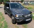 Сірий БМВ Х5, об'ємом двигуна 3 л та пробігом 448 тис. км за 8000 $, фото 1 на Automoto.ua
