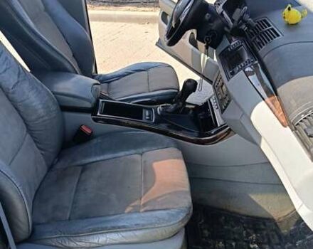 Серый БМВ Х5, объемом двигателя 3 л и пробегом 432 тыс. км за 8500 $, фото 29 на Automoto.ua