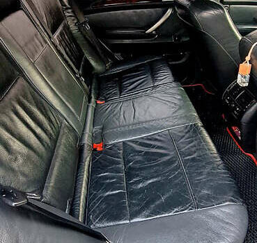 Серый БМВ Х5, объемом двигателя 4.4 л и пробегом 330 тыс. км за 8000 $, фото 11 на Automoto.ua