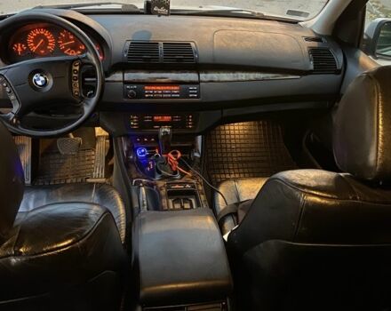 Серый БМВ Х5, объемом двигателя 3 л и пробегом 345 тыс. км за 6100 $, фото 8 на Automoto.ua