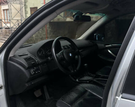 Сірий БМВ Х5, об'ємом двигуна 3 л та пробігом 350 тис. км за 8500 $, фото 14 на Automoto.ua