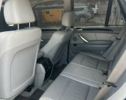Сірий БМВ Х5, об'ємом двигуна 3 л та пробігом 255 тис. км за 5800 $, фото 3 на Automoto.ua