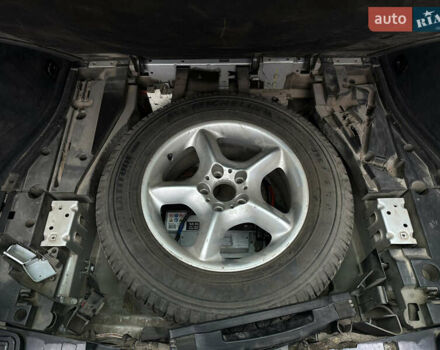 Сірий БМВ Х5, об'ємом двигуна 2.93 л та пробігом 360 тис. км за 7899 $, фото 15 на Automoto.ua