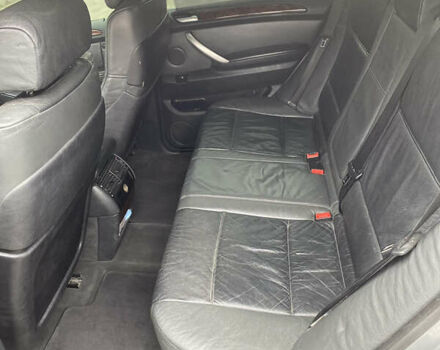 Сірий БМВ Х5, об'ємом двигуна 4.4 л та пробігом 217 тис. км за 8000 $, фото 10 на Automoto.ua