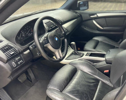Серый БМВ Х5, объемом двигателя 3 л и пробегом 280 тыс. км за 6800 $, фото 7 на Automoto.ua