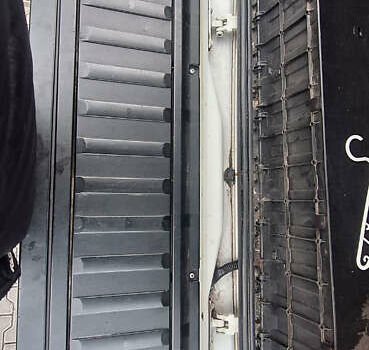 Серый БМВ Х5, объемом двигателя 4.4 л и пробегом 330 тыс. км за 8000 $, фото 6 на Automoto.ua