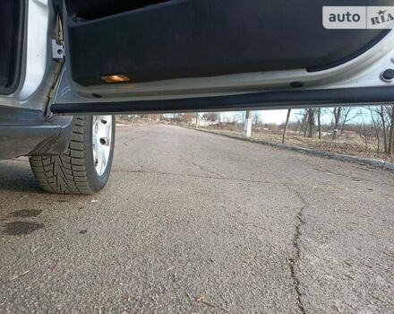 Серый БМВ Х5, объемом двигателя 3 л и пробегом 380 тыс. км за 10600 $, фото 15 на Automoto.ua