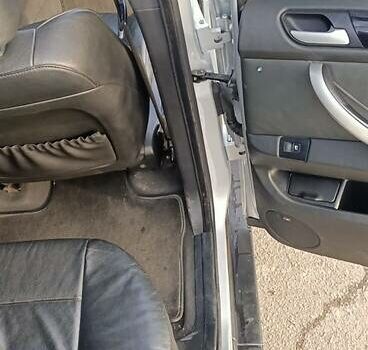 Серый БМВ Х5, объемом двигателя 3 л и пробегом 380 тыс. км за 10600 $, фото 23 на Automoto.ua