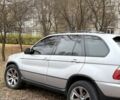 Сірий БМВ Х5, об'ємом двигуна 4.4 л та пробігом 451 тис. км за 6000 $, фото 2 на Automoto.ua