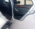 Серый БМВ Х5, объемом двигателя 4.4 л и пробегом 150 тыс. км за 7800 $, фото 9 на Automoto.ua