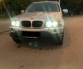 Серый БМВ Х5, объемом двигателя 3 л и пробегом 345 тыс. км за 6100 $, фото 1 на Automoto.ua
