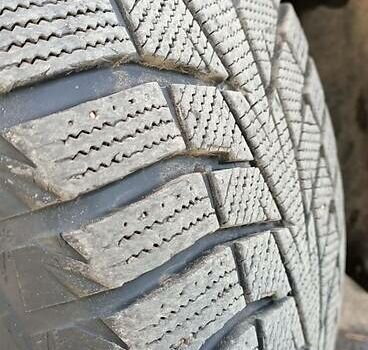 Серый БМВ Х5, объемом двигателя 3 л и пробегом 380 тыс. км за 10600 $, фото 36 на Automoto.ua