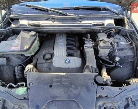 Серый БМВ Х5, объемом двигателя 3 л и пробегом 432 тыс. км за 8500 $, фото 36 на Automoto.ua