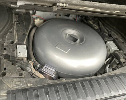 Сірий БМВ Х5, об'ємом двигуна 4.4 л та пробігом 217 тис. км за 8000 $, фото 16 на Automoto.ua